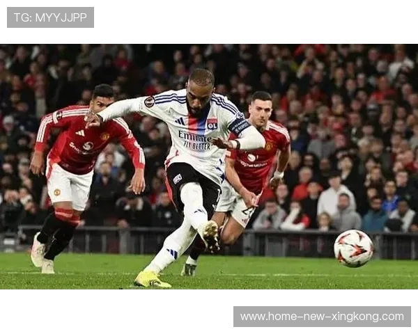 尤文图斯冲击历史，迎战曼联争夺欧冠四强席位！